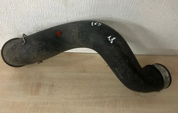 Mercedes-Benz E W211 Intercooler hose/pipe A2115282482