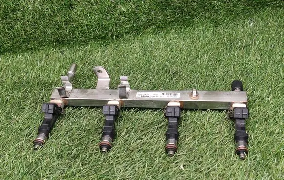 Fuel injectors set