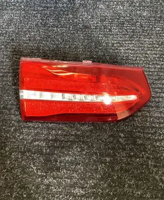 Mercedes-Benz E W213 Tailgate rear/tail lights 633000