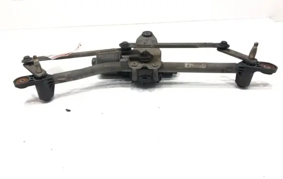 Front wiper linkage and motor