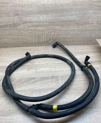 Volkswagen PASSAT B6 Headlight washer hose/pipe 300712042