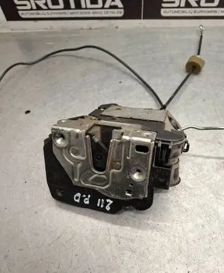 Mercedes-Benz E W211 Front door lock 2117200635