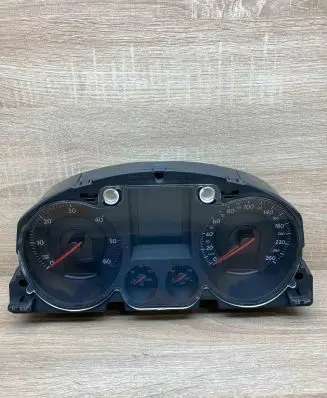 Volkswagen PASSAT B6 Speedometer (instrument cluster) 3C0920870G A2C53145550