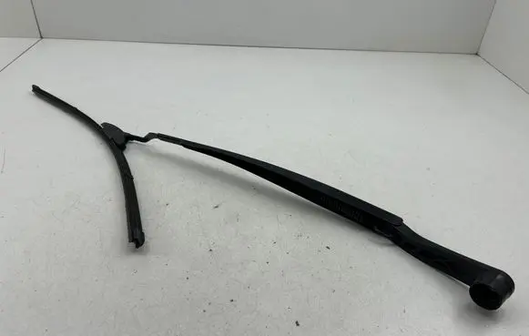 Dodge Charger Windshield/front glass wiper blade 