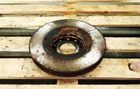 Audi A4 S4 B7 8E 8H Front brake disc