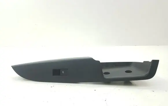 Opel Antara Electric window control switch