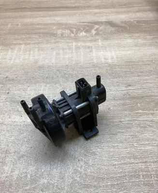 Audi 80 90 S2 B4 Turbo solenoid valve 357906283