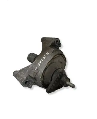 Nissan Murano Z51 Engine mount bracket 309800