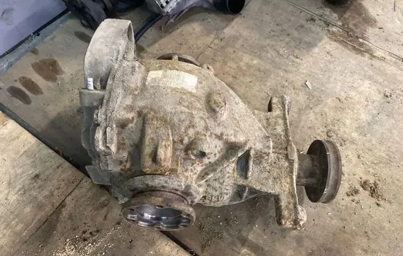 BMW X5 E53 Rear differential E2445N 7510669 8902052903460004