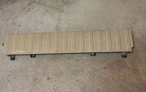 Volvo XC90 Trunk/boot lower side trim panel 08641116