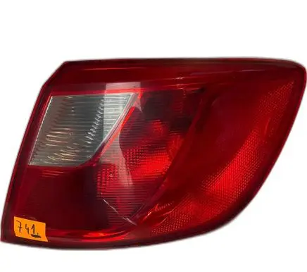 Seat Ibiza IV (6J,6P) Rear/tail lights 