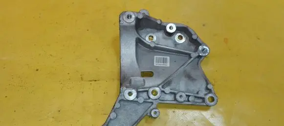 Jeep Renegade Engine mounting bracket 552542540