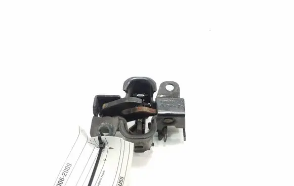 Engine bonnet (hood) release handle