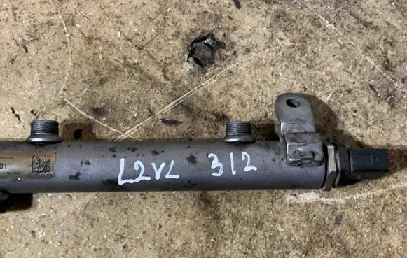 Mercedes-Benz ML W164 Fuel main line pipe A6420702595
