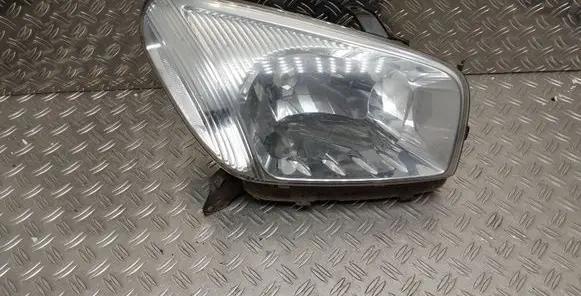 Toyota RAV 4 (XA20) Headlight/headlamp