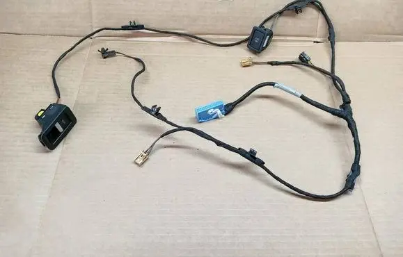 Audi A4 S4 B9 Tailgate opening switch 4M0959831A 31685PR