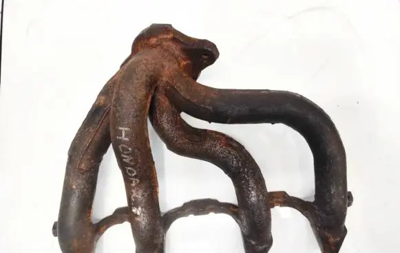 Exhaust manifold