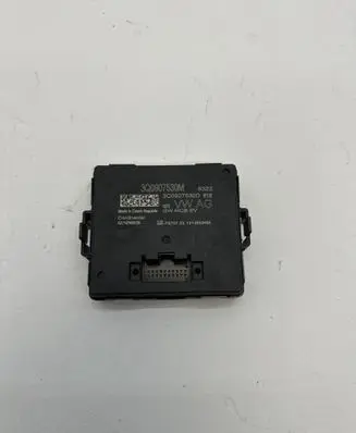 Volkswagen Golf VII Gateway control module 3Q0907530M 3Q0907530D