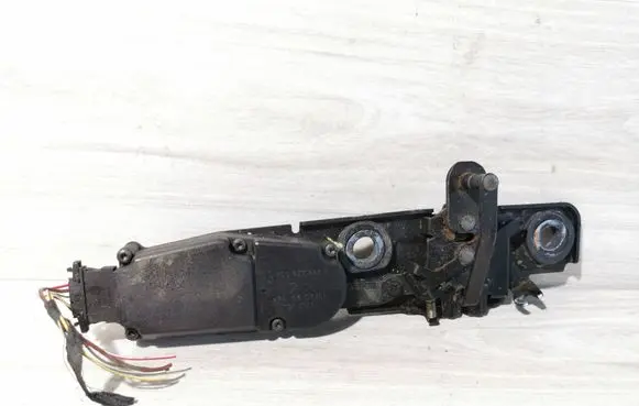 Volkswagen Eos Tailgate/trunk/boot lock/catch/latch 1Q0827383B