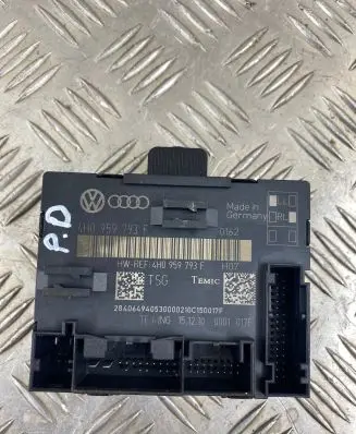 Volkswagen Touareg II Door control unit/module 4H0959793F