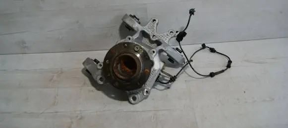 Jeep Cherokee Rear wheel hub 05090073AC