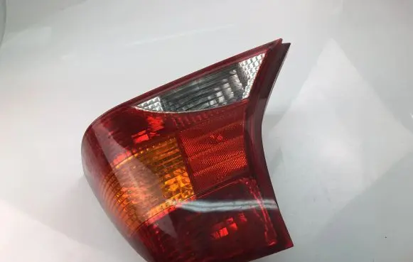 Ford Focus Rear/tail lights XS4X13404BD