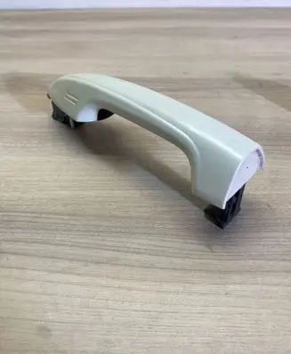 Toyota Avensis T270 Front door exterior handle