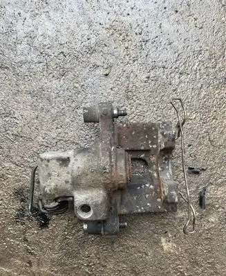 Renault Laguna II Rear brake caliper