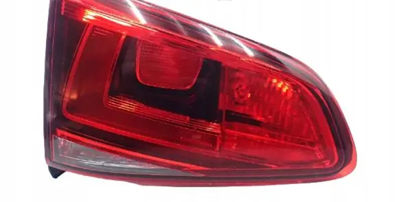 Volkswagen Golf VII Tailgate rear/tail lights 5GM945093B