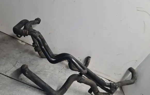 Volkswagen Transporter - Caravelle T5 Engine coolant pipe/hose 7H0121065G
