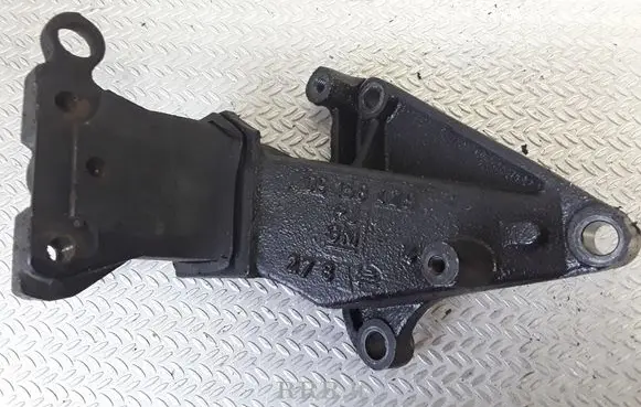 Opel Astra G Engine mounting bracket 09158429