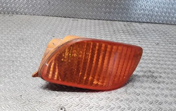 Ford Focus Front indicator light