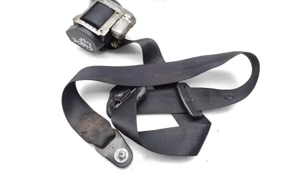 Mercedes-Benz Vito Viano W639 Front seatbelt 6398603985
