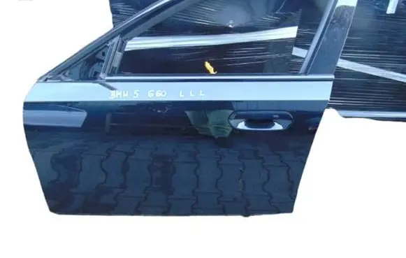 BMW 5 G60 Front door