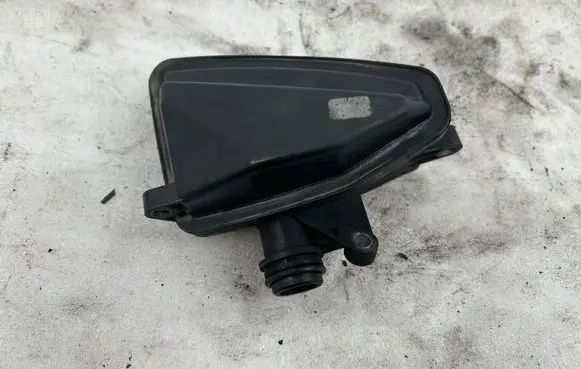 Mercedes-Benz E C207 W207 Intake resonator A6421400087