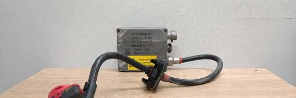 Audi A6 S6 C5 4B Headlight ballast module Xenon 4B0941471 5DV00776071 D2RD2R