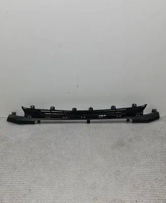 Peugeot 208 Front bumper lower grill 9810516180 1689251X 1609874X