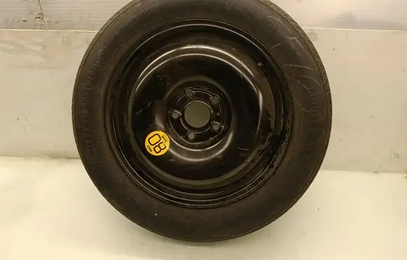 Nissan Qashqai+2 R17 spare wheel 