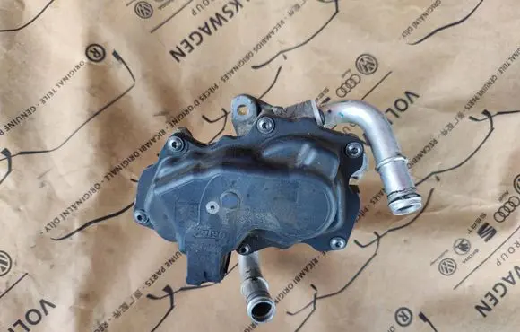Audi A6 C7 EGR valve 04l131501s