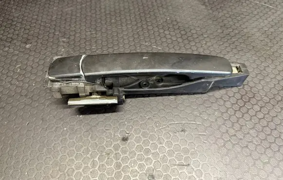 Infiniti FX Rear door exterior handle