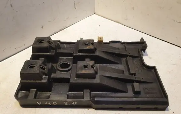 Volvo S40, V40 Battery tray 864204 864205
