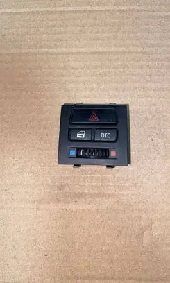 BMW 3 E90 E91 Hazard light switch 6945652