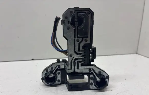 Renault Scenic I Tail light bulb cover holder 5831