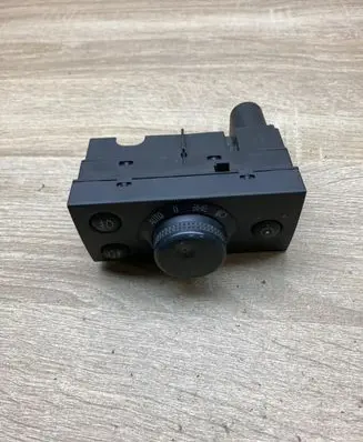Opel Vectra C Light switch 13177070