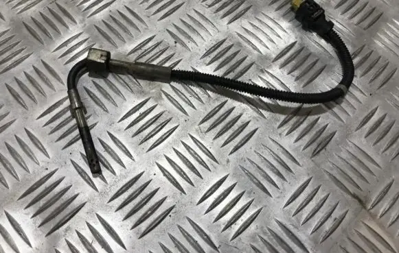 Mercedes-Benz ML W166 Exhaust gas temperature sensor a0009056904 1535076912010