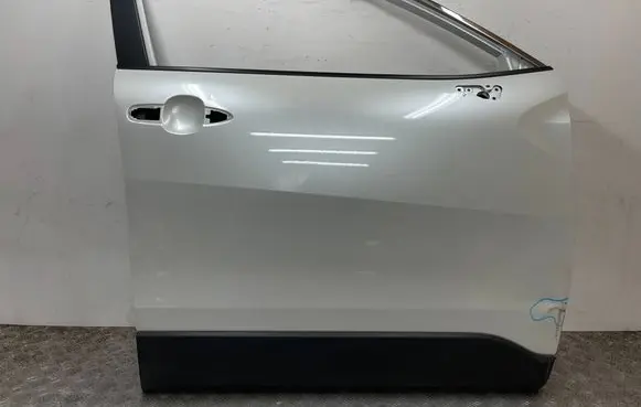 Toyota Corolla Cross Front door 