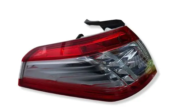 Peugeot 508 Rear/tail lights 9686779580