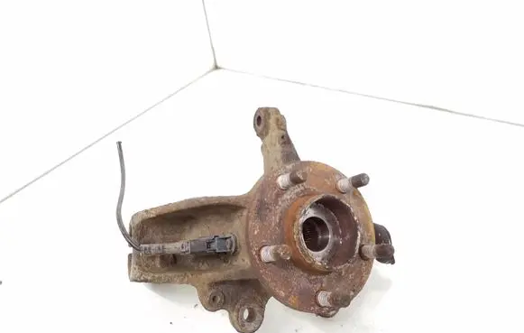 Ford Focus Front wheel hub spindle knuckle 3M513K171