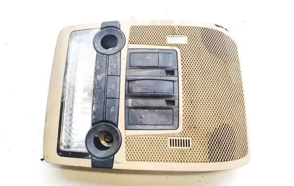 BMW X5 E70 Front seat light 6131917376201 6131-9173762-01