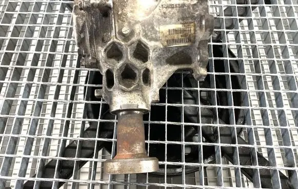 Volvo XC60 Gearbox transfer box case P31492836